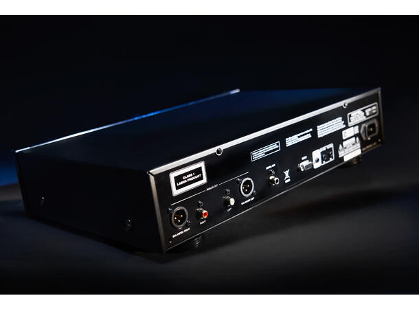 Rotel RCD-1572MKll - sølv CD-spiller 