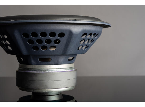SVS SB-2000 Pro - Hvit høyglans Aktiv Subwoofer 