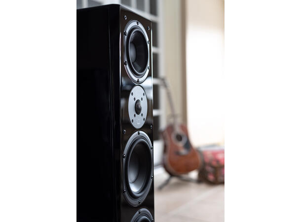 SVS Prime Pinnacle Tower - Pianosort Gulvstående høyttaler 