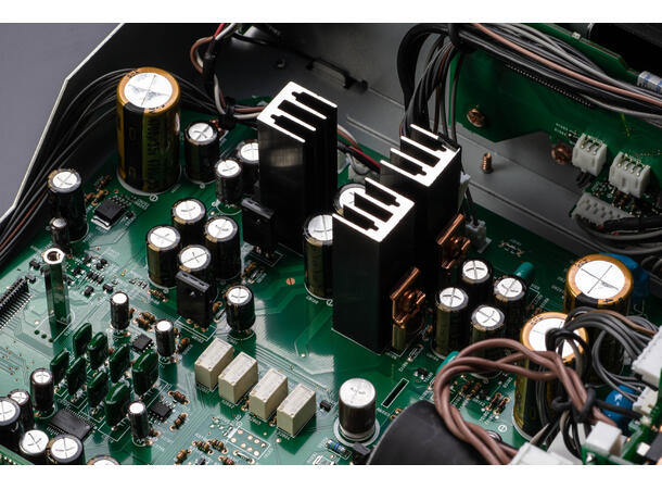 Marantz Model 40n - Sort Integrert forsterker med innebygget HEOS 