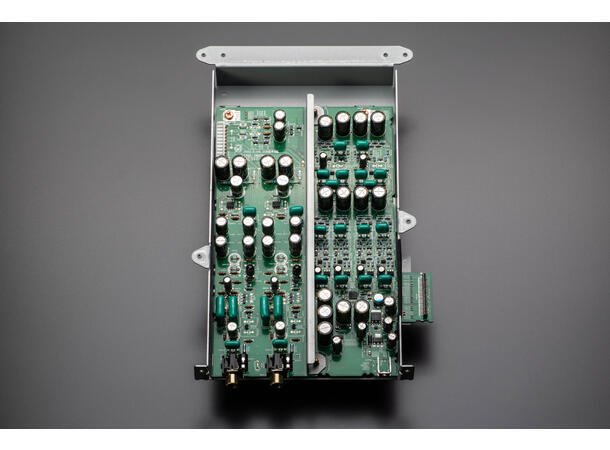 Marantz Model 40n - Sølvgull Integrert forsterker med innebygget HEOS 