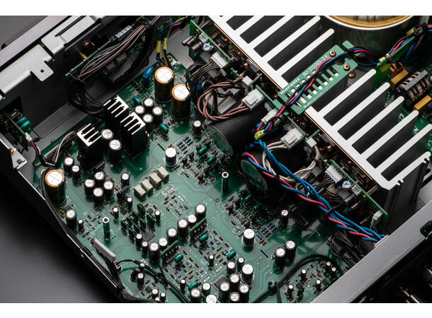 Marantz Model 40n - Sølvgull Integrert forsterker med innebygget HEOS 