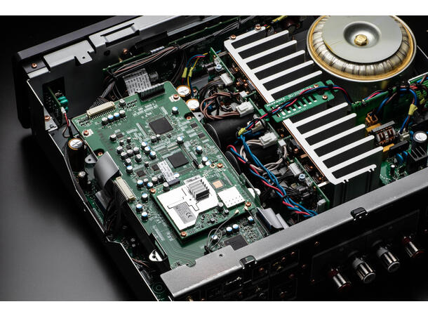 Marantz Model 40n - Sølvgull Integrert forsterker med innebygget HEOS 