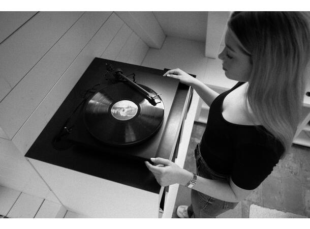 Pro-Ject Colourful Audio System E -grønn Alt-i-ett komplett stereoanlegg 