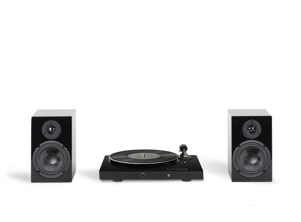 Pro-Ject Jukebox E1 Hi-Fi Set - piano Alt-i-ett komplett stereoanlegg 