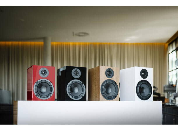 Pro-Ject Speaker Box 5 E - høyglans rød Kompakthøyttaler - par 