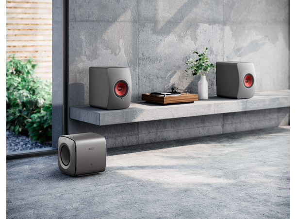 KEF KC62 - Titan Kompakt Subwoofer 