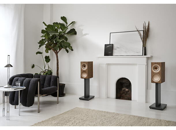 KEF R3 Meta - Valnøtt "Best-i-klassen" stativhøyttaler 