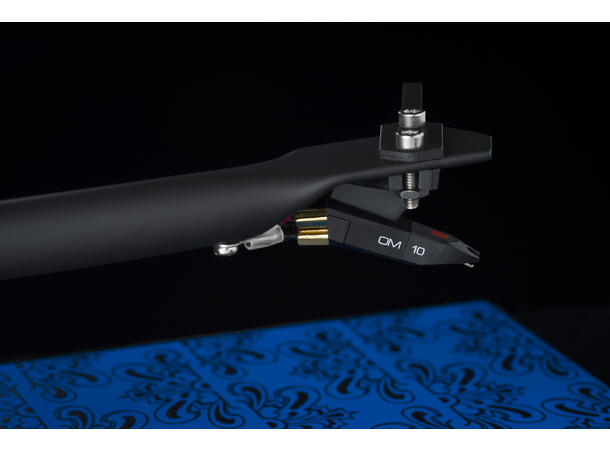 Pro-Ject Essential lll -  Sgt. Pep DEMO Art collection platespiller med OM10 