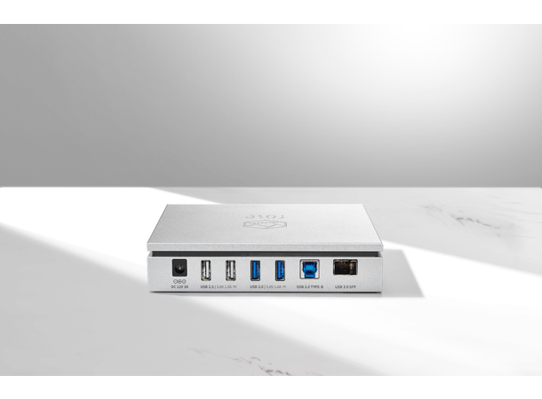 HiFi Rose RSA720 Fiberoptisk USB HUB 