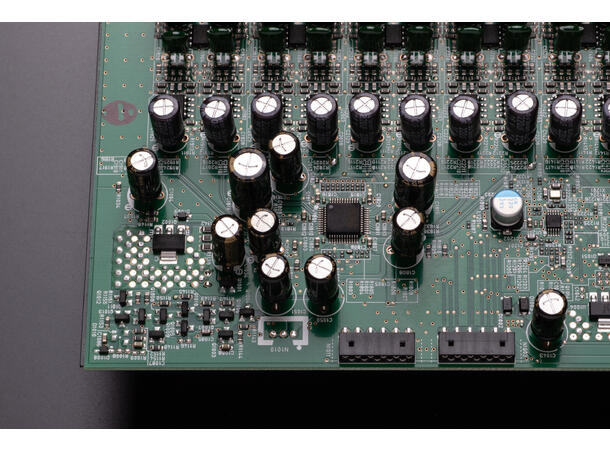 Marantz CINEMA30 - Sølv Referanse hjemmekino-receiver 