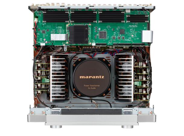 Marantz CINEMA30 - Sølv Referanse hjemmekino-receiver 