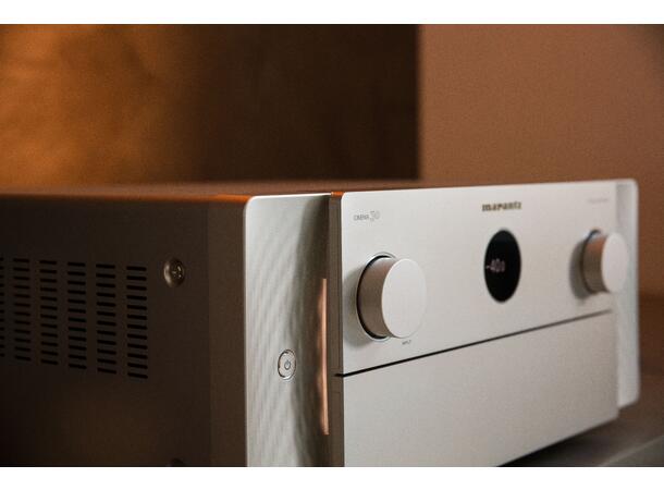 Marantz CINEMA30 - Sølv Referanse hjemmekino-receiver 
