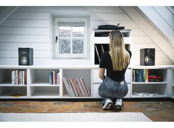 Pro-Ject Colourful Audio System E - hvit Alt-i-ett komplett stereoanlegg 