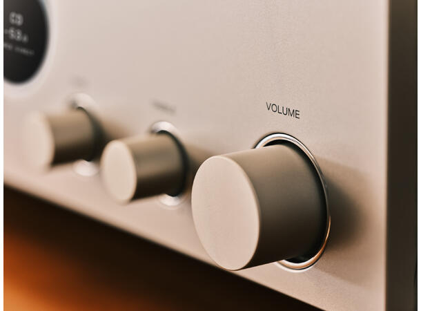 Marantz Model 70 - Sølvgull Integrert forsterker 
