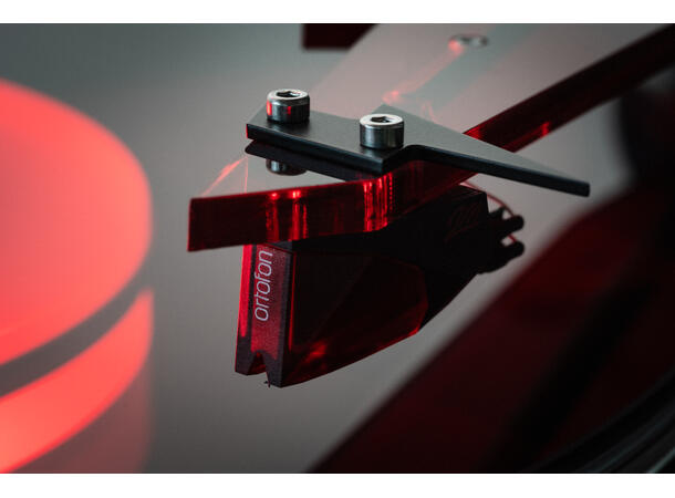 Pro-Ject AC/DC Turntable - B-vare AC/DC platespiller - art collection 