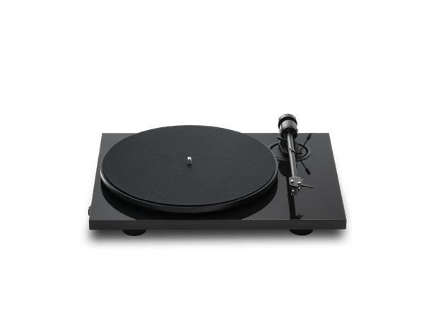 Pro-Ject E1.2 Phono - sort piano Platespiller med innebygd  RIAA-trinn 
