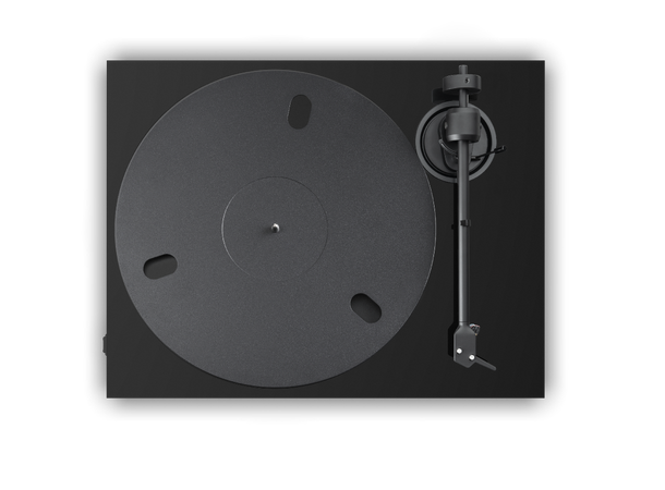 Pro-Ject E1.2 Phono - sort piano Platespiller med innebygd  RIAA-trinn 