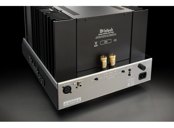 McIntosh MC830 Monoblokk Effektforsterker 