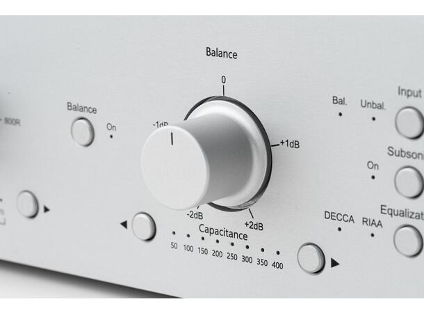 Pro-Ject Phono Box RS2 - sølv Balansert RIAA-trinn - MM/MC 