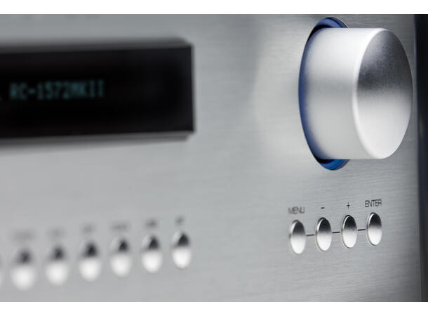Rotel RC-1572 MKII - Sølv Stereo forforsterker 