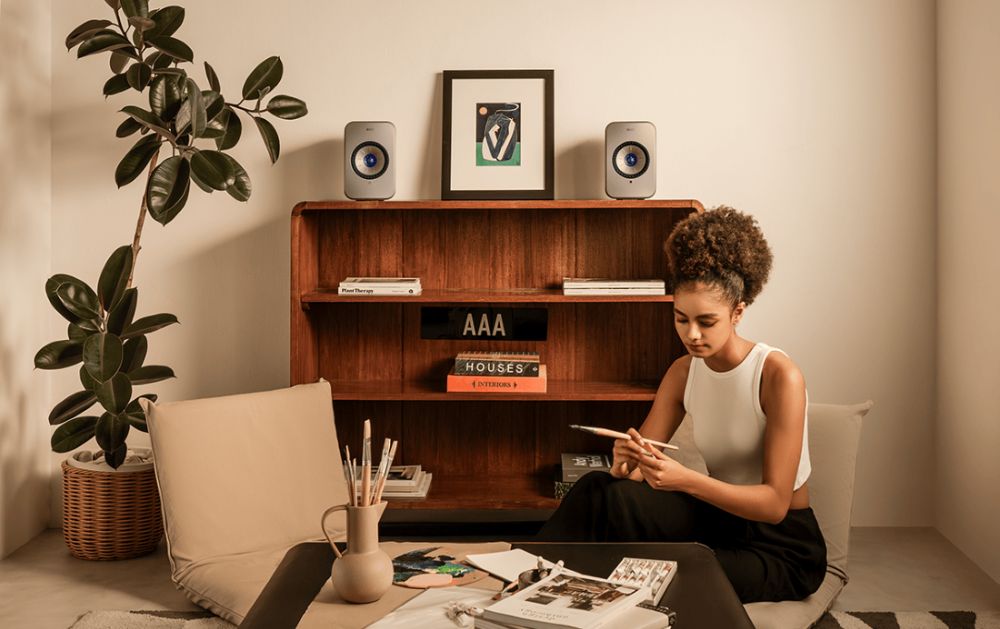 KEF LSX II