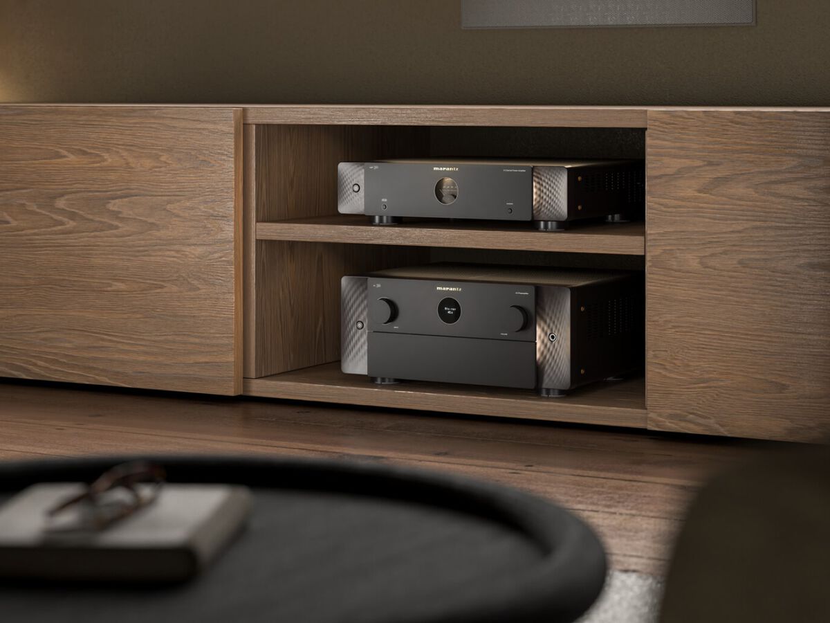 Marantz AV 30 – Timeless Design