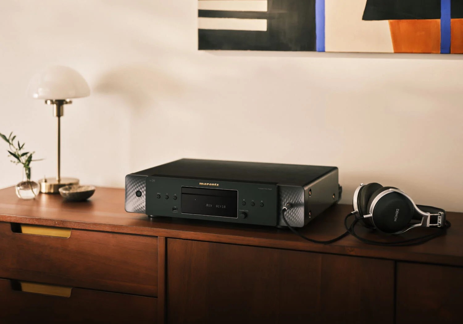 Marantz CD 70 sort CD-spiller i lytterom